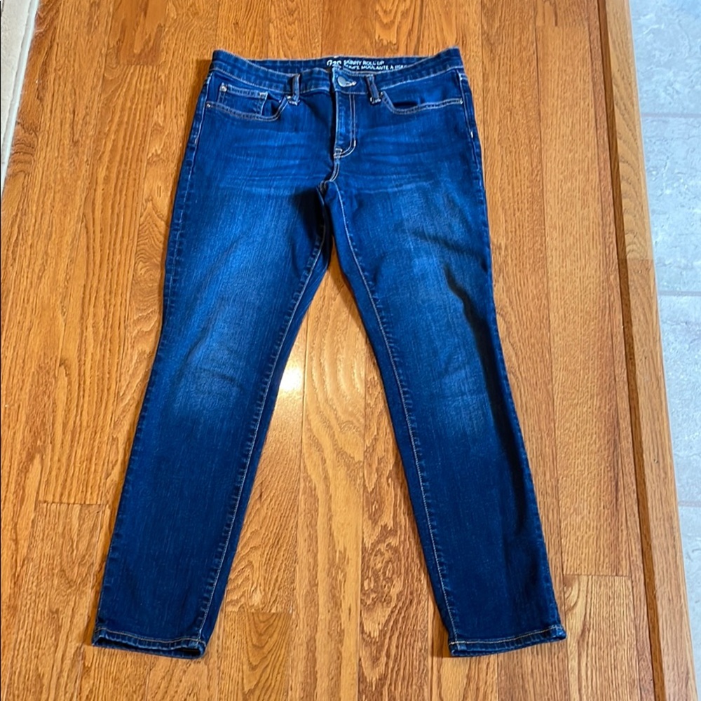 Gap Skinny Roll Up Women’s Jeans size 6/28  Great Condition!
